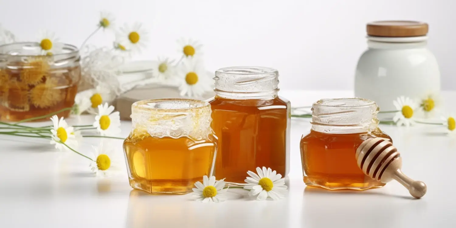 Miód lipowy na co dobry?