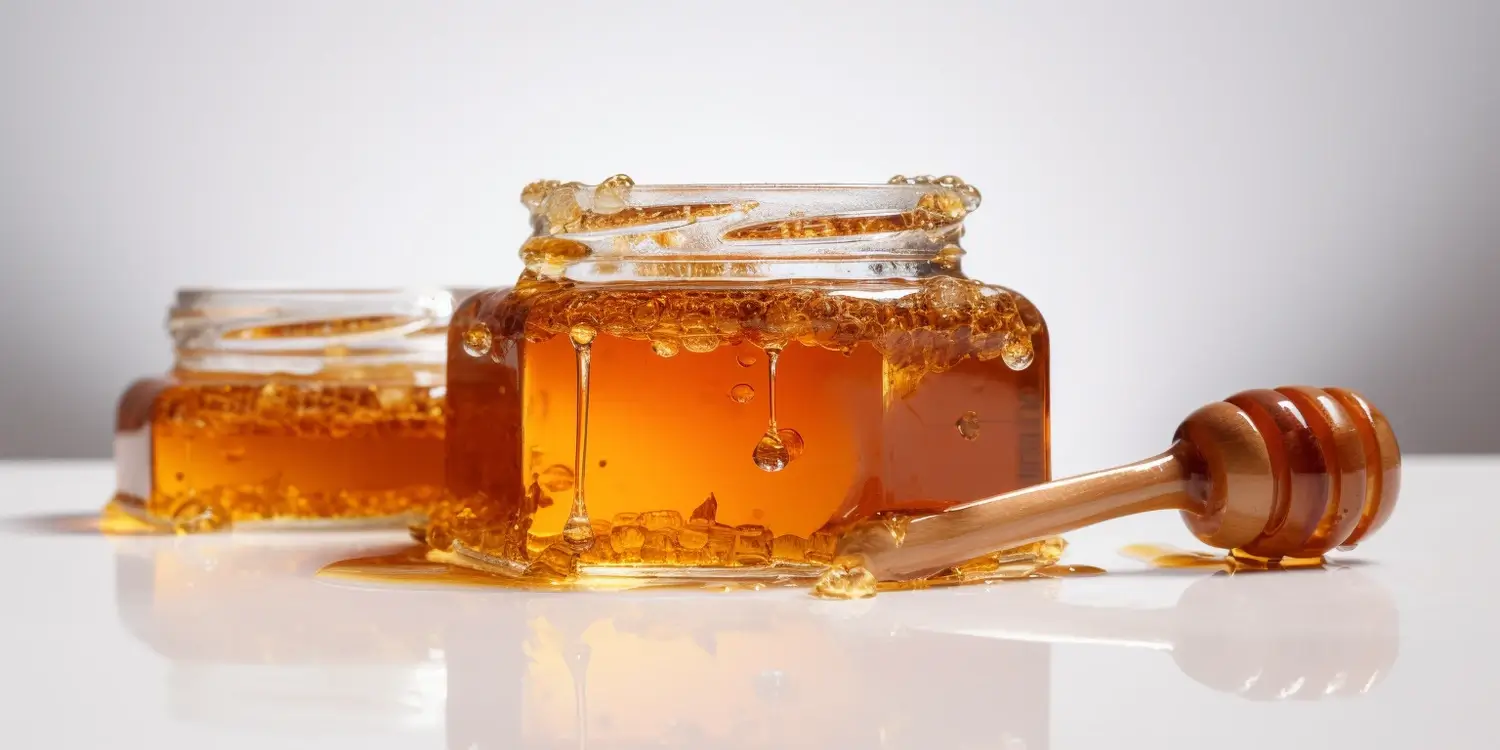 Miód nawłociowy na co pomaga?